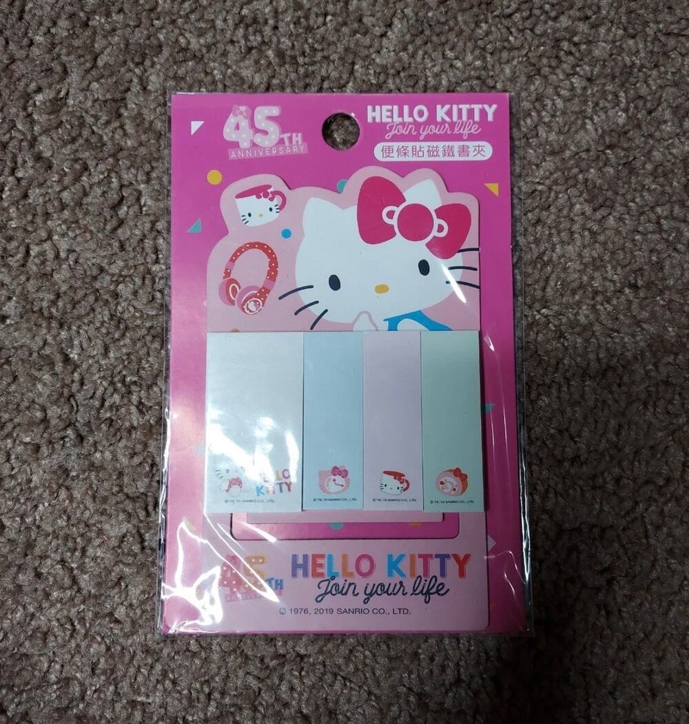 New Hello Kitty 45th Anniversary Memo Pads Page Flags Sticky Notes Japanese